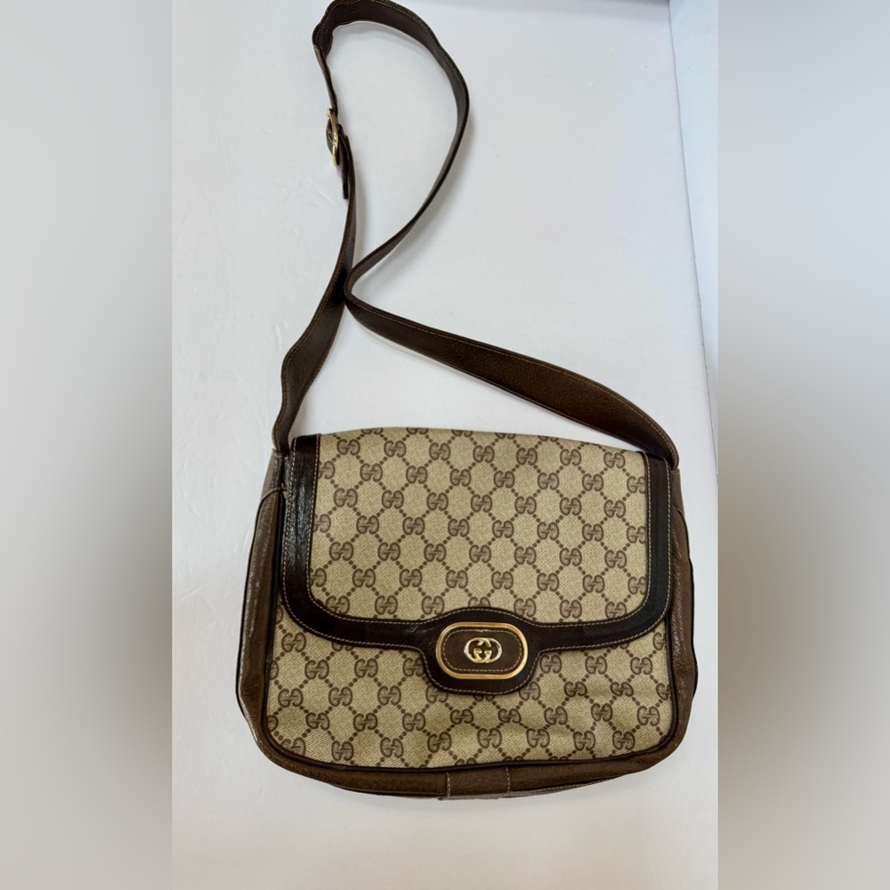 Vintage 1970s Gucci Beige and Brown Crossbody Bag
